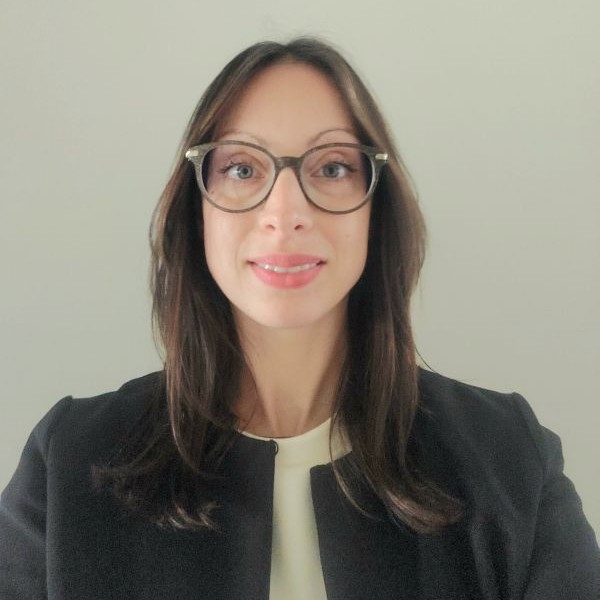Dott.ssa Lucrezia Salucci, Psicologa e Psicoterapeuta Cognitivo-Comportamentale a Firenze